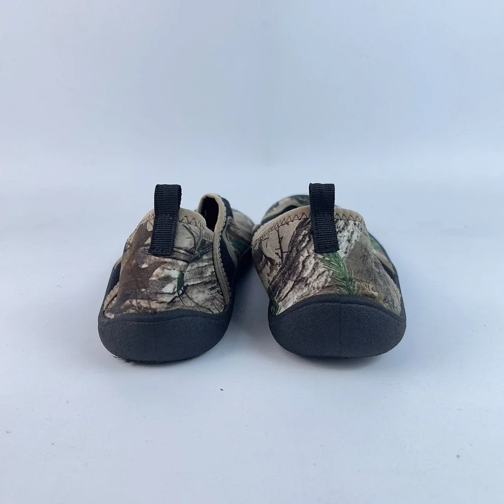 Field & Stream Water Shoes Youth Size 7 Brown‎ Realtree Print Synthetic Slip On
